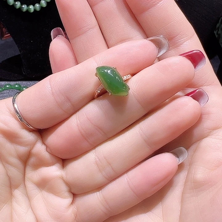 银S925镶嵌戒指和田玉