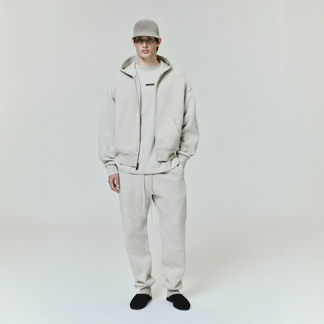 ESSENTIALS FEAR OF GOD 2025 Spring 新款经典抓绒拉链外套
