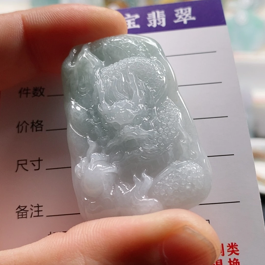 翡翠未镶嵌颈饰乐凡珠宝翡翠挂件