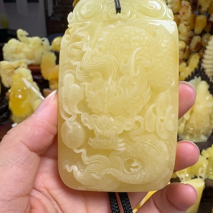 未镶嵌蜜蜡珠宝奇石