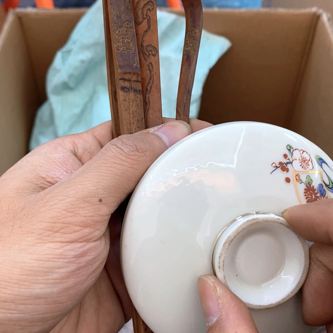 瓷片哈哈哈哈哈哈哈