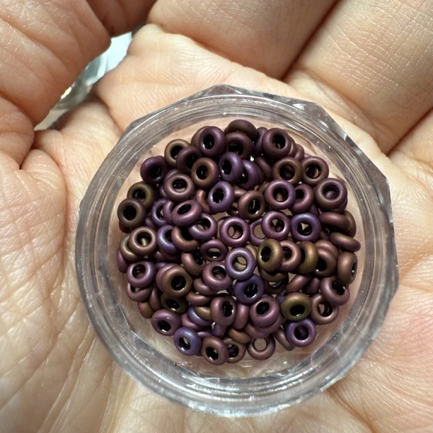 店铺满50 新品 紫色小圈圈小号 美甲饰品