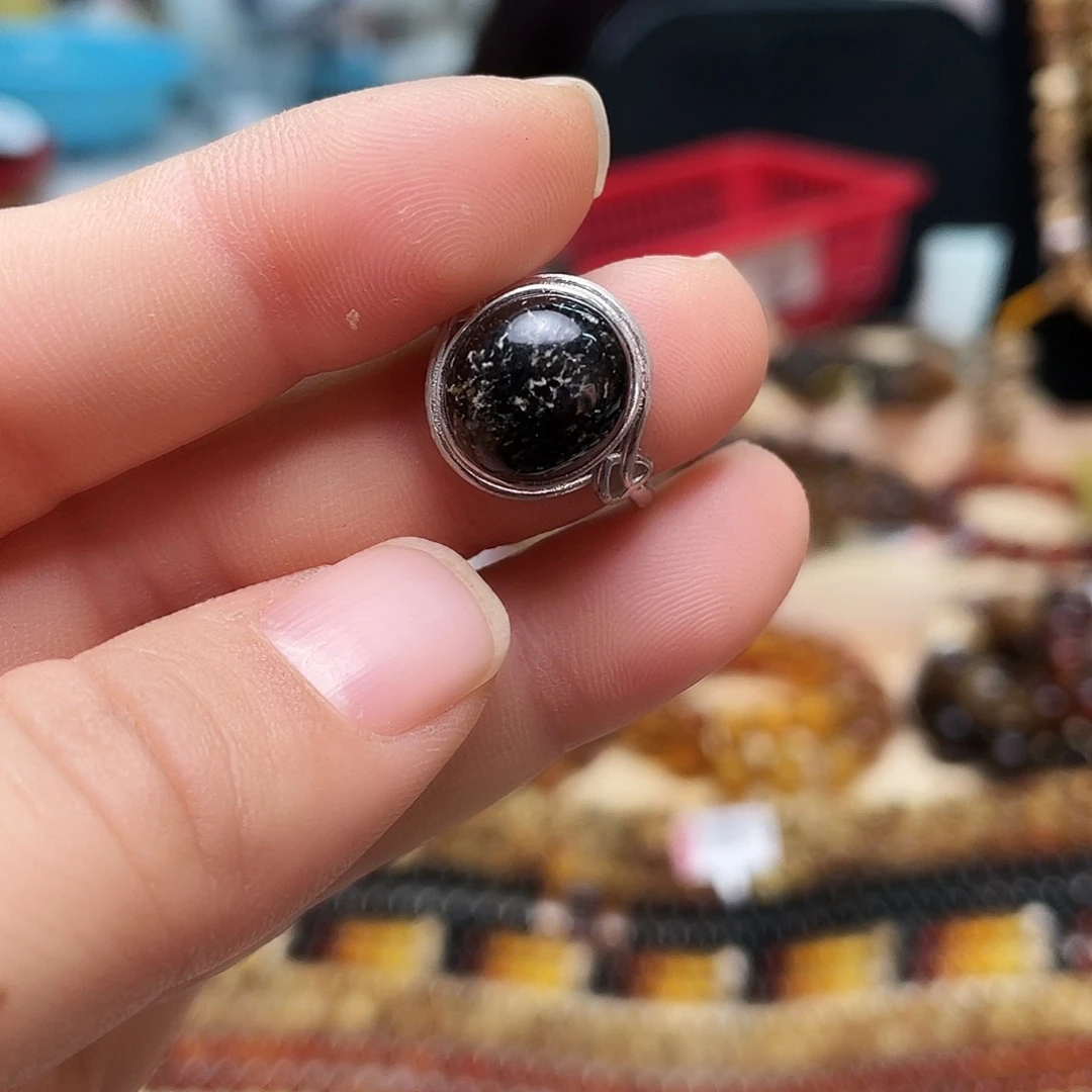 琥珀裸石未镶嵌海*大