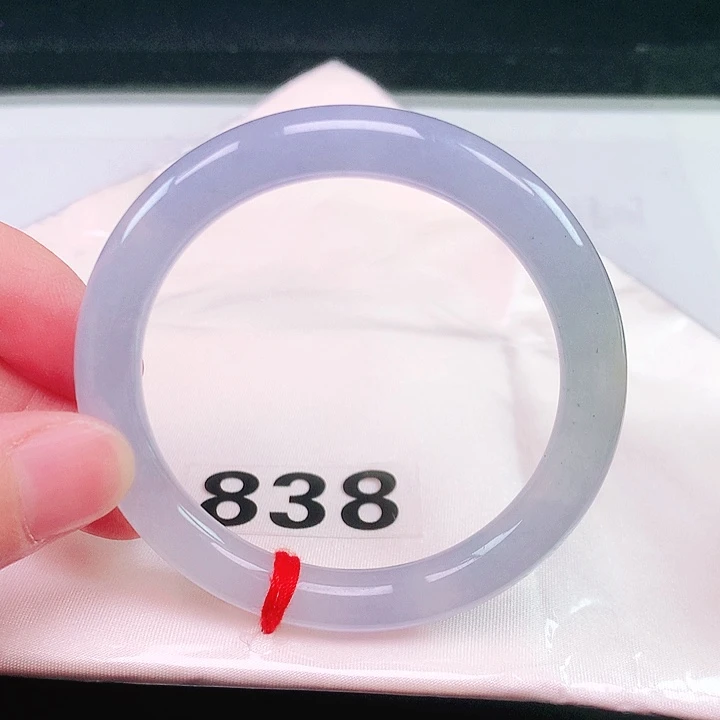 翡翠未镶嵌手镯（圆镯）838