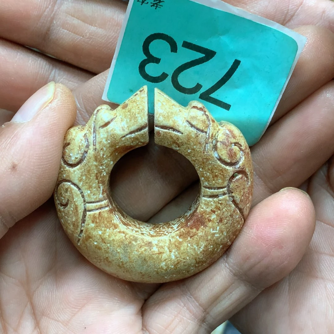 未镶嵌和田玉挂件