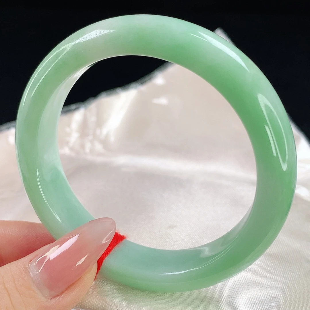 未镶嵌手镯翡翠805