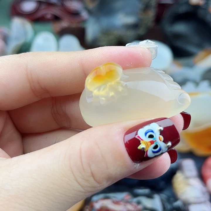 玛瑙手饰未镶嵌长*