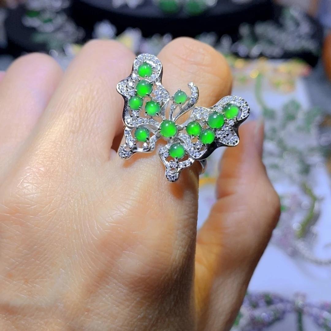 翡翠颈饰银S925镶嵌天然翡翠