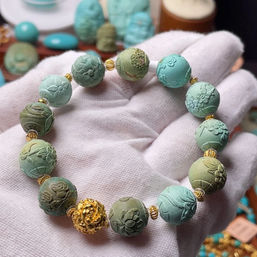 绿松石珠宝奇石18K金镶嵌