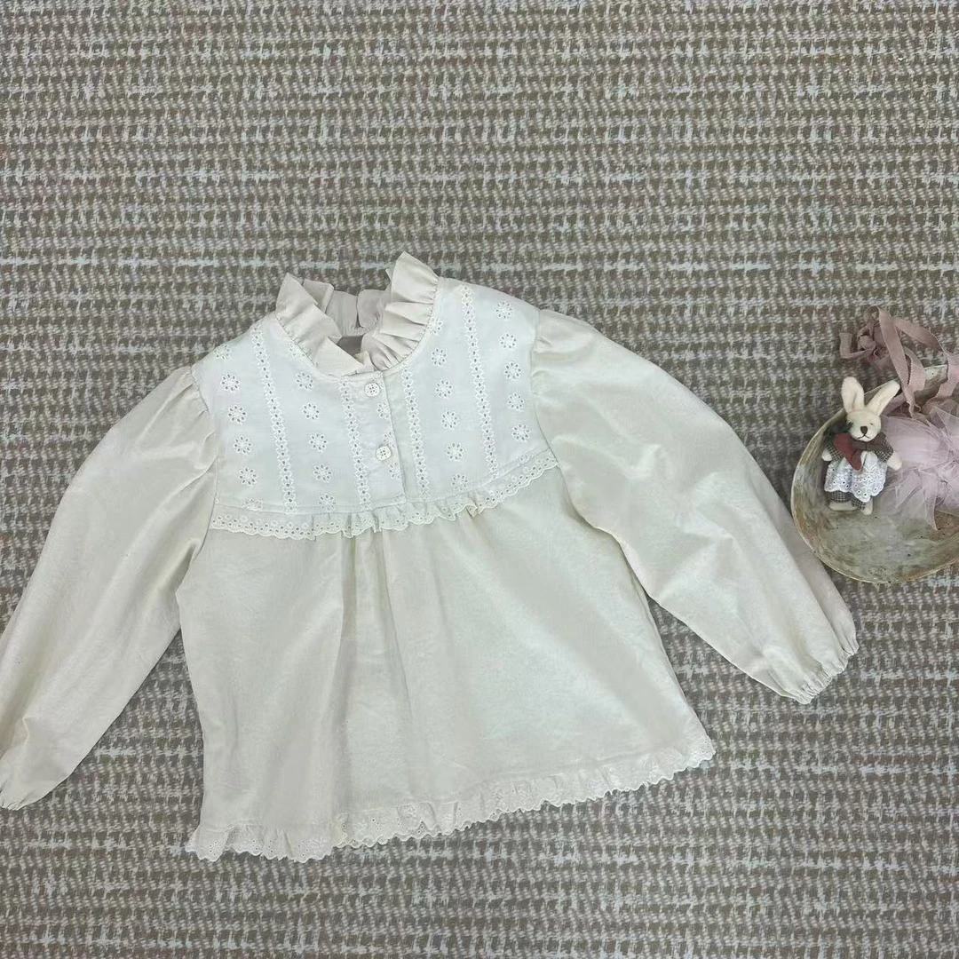 〖姐姐家〗2025春款儿童萌娃穿搭蕾丝拼接木耳领精致娃娃衫 bt090