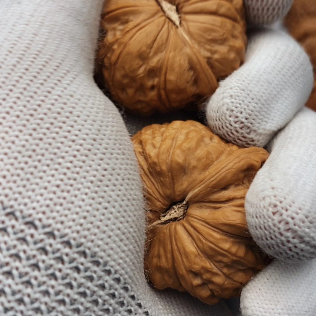 文玩核桃吊坠无***。南瓜