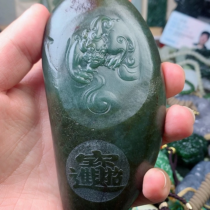 未镶嵌和田玉挂件