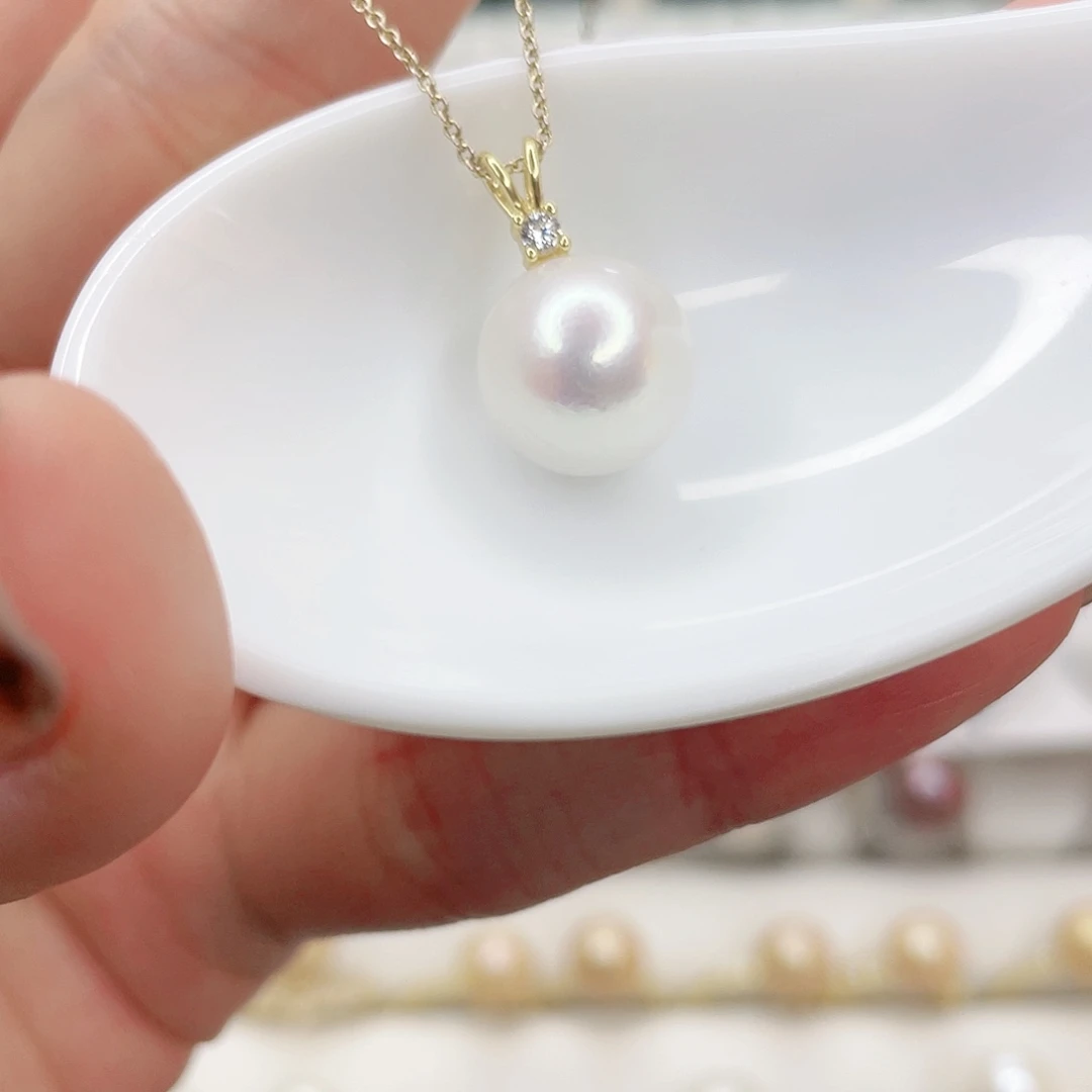 淡水珍珠吊坠(赠链)未镶嵌