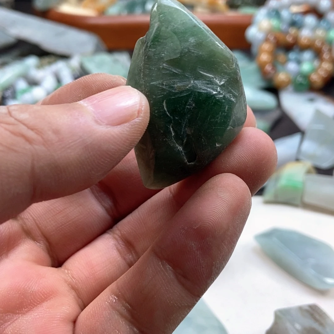 风***云颈饰未镶嵌翡翠料子