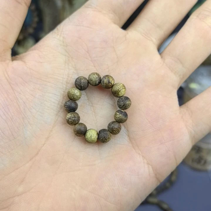 沉香沉香碎屑戒指