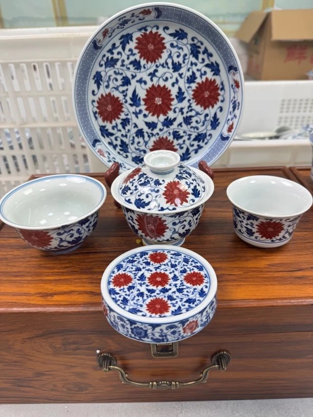 景德镇釉里红缠枝莲5件套