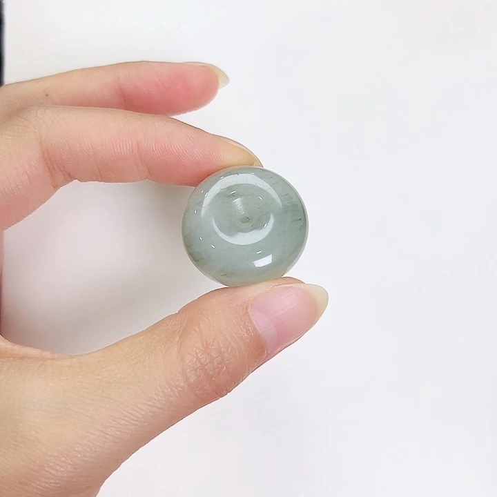 石英质玉未镶嵌颈饰笑*平安扣