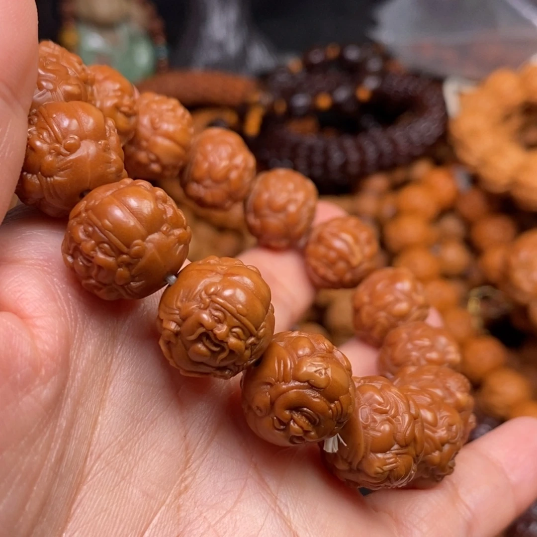 菩提籽类橄榄核雕刻手串手链项链吊坠