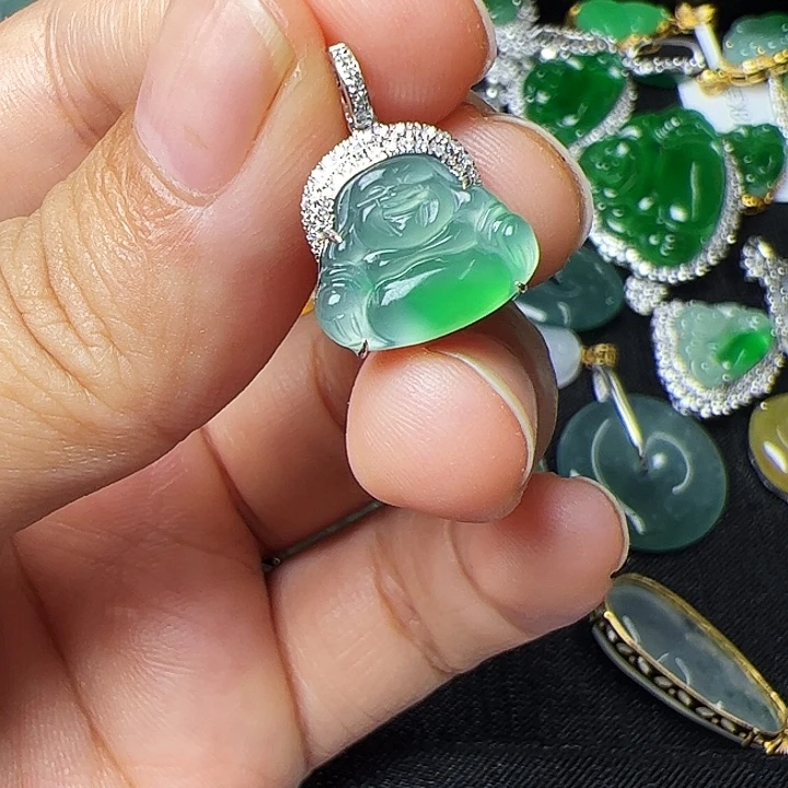 翡翠18K金镶嵌吊坠(不含链)