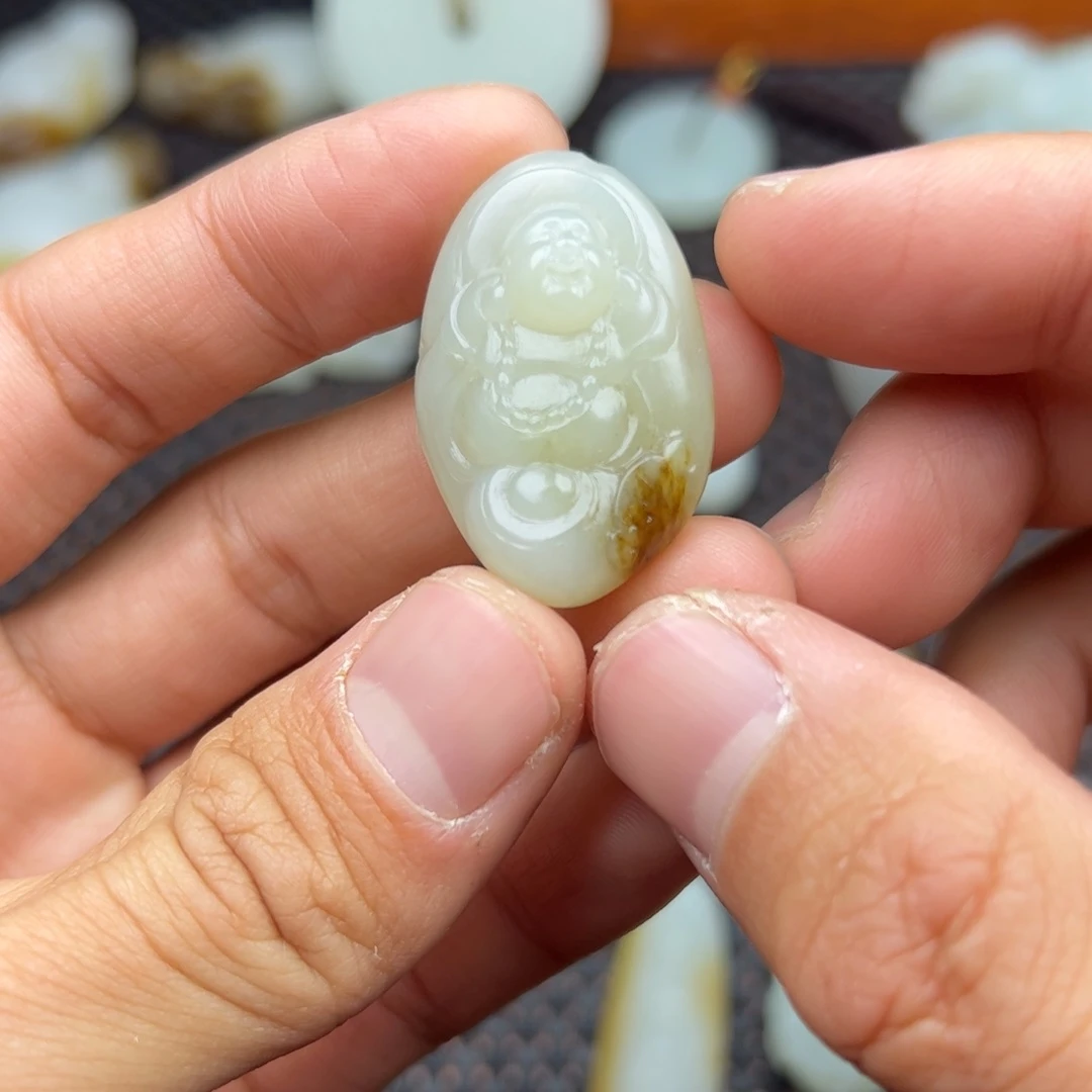 和田玉挂件未镶嵌