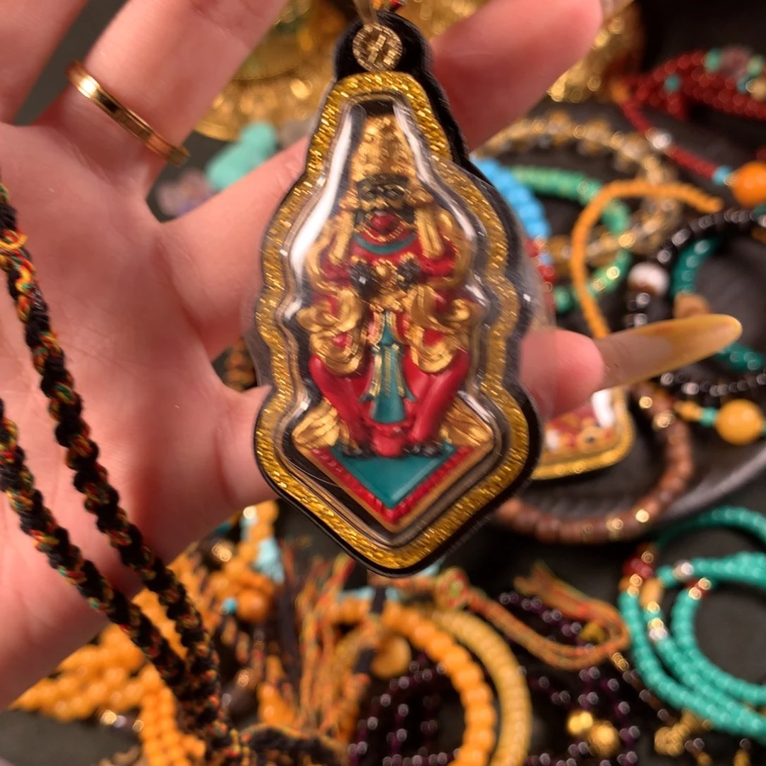 C***℡泥塑……………………………………