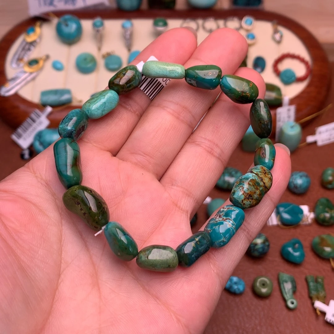 未镶嵌绿松石珠宝奇石