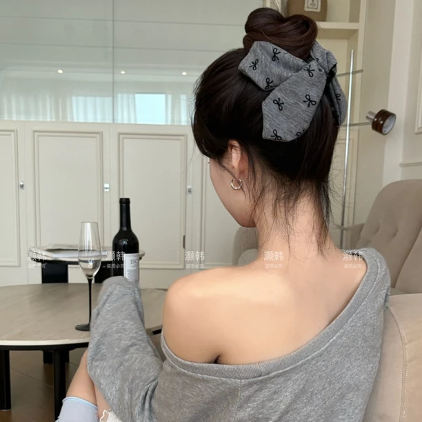 蝴蝶形状～早秋灰咖色穿搭！棉麻美拉德灰色系蝴蝶结三角蝴蝶抓夹