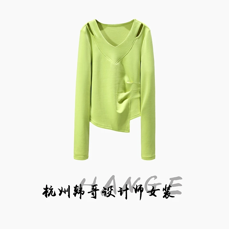【韩哥女装】2025秋冬新品苹果绿压褶时尚V领高弹上衣10075-A9