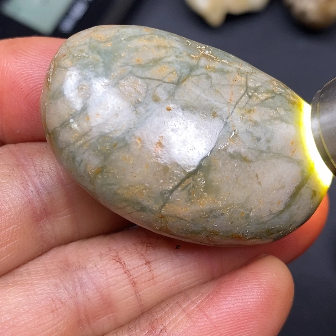 和田玉未镶嵌珠宝奇石