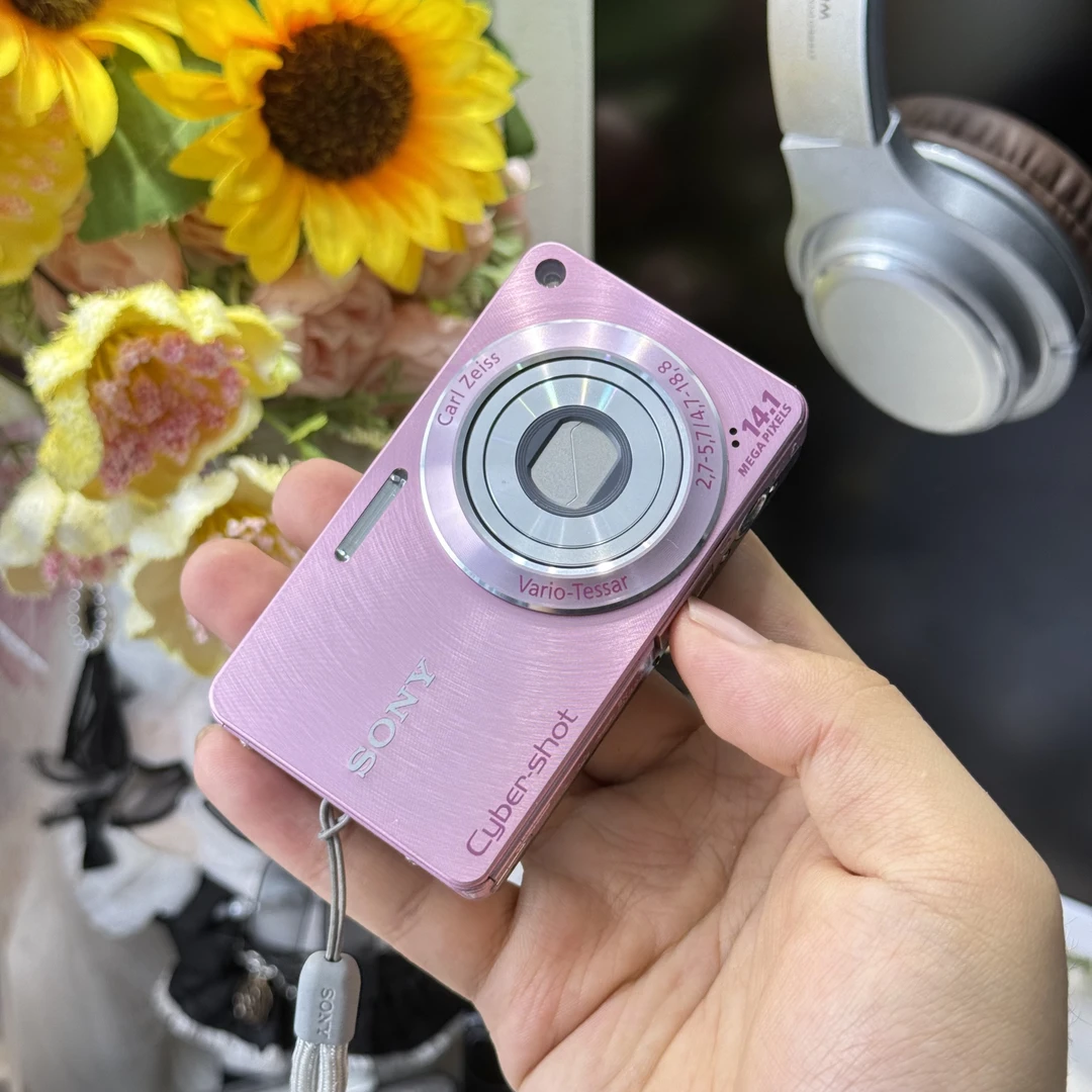 9新 Sony/索尼 索尼w350樱花粉色彩感好1400万像素滤镜多带配件