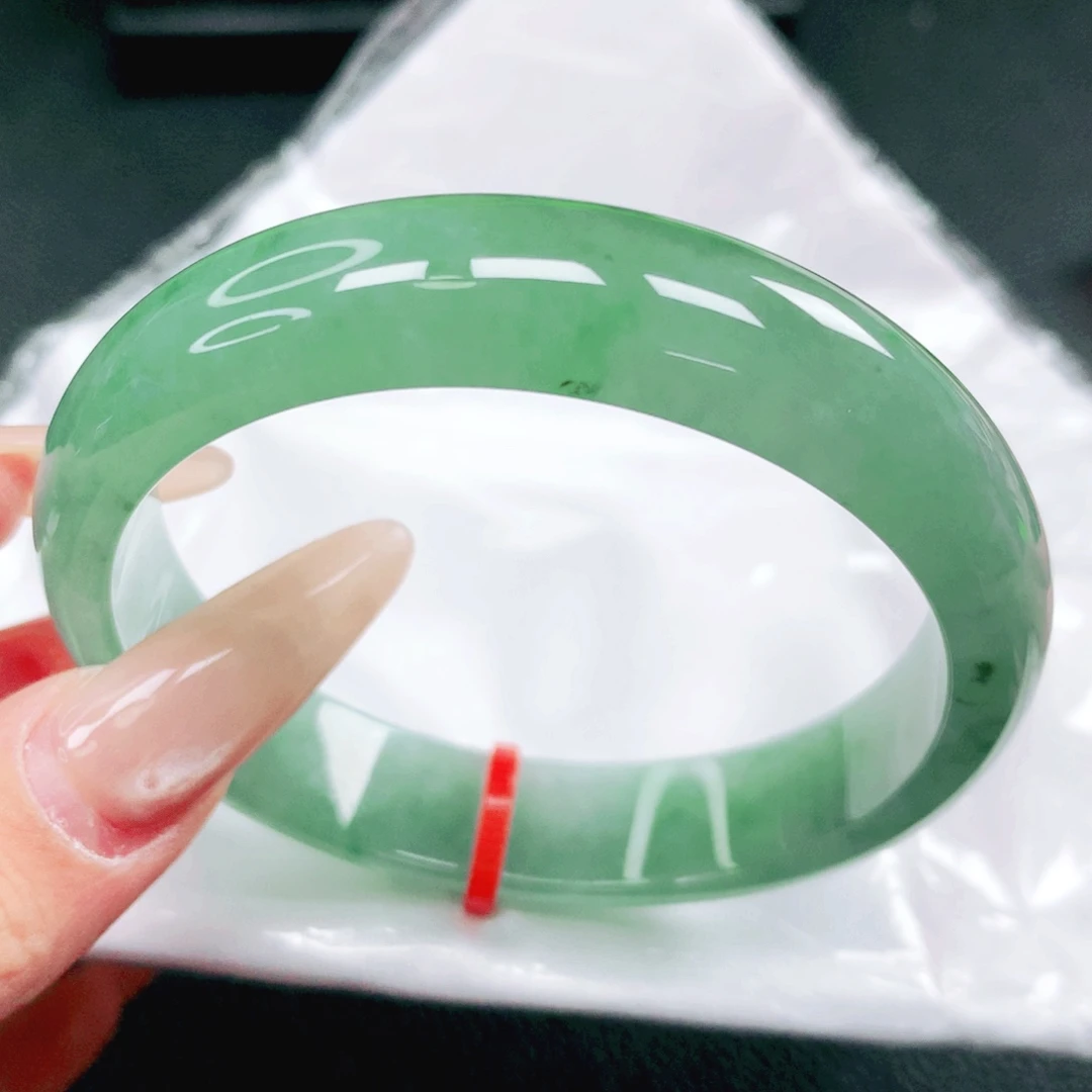 翡翠未镶嵌手镯58