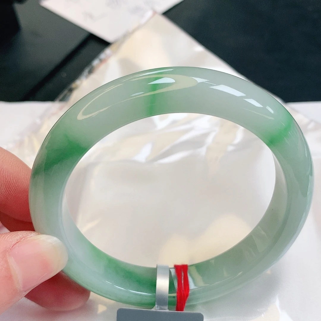 【闪购商品】翡翠手镯未镶嵌缅甸天然a货翡翠