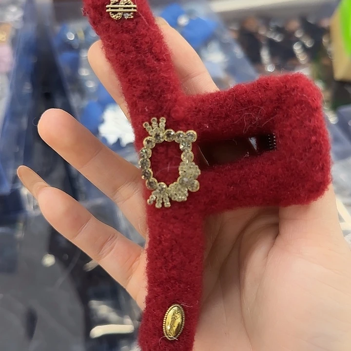 三醋酯纤维红色抓夹-98