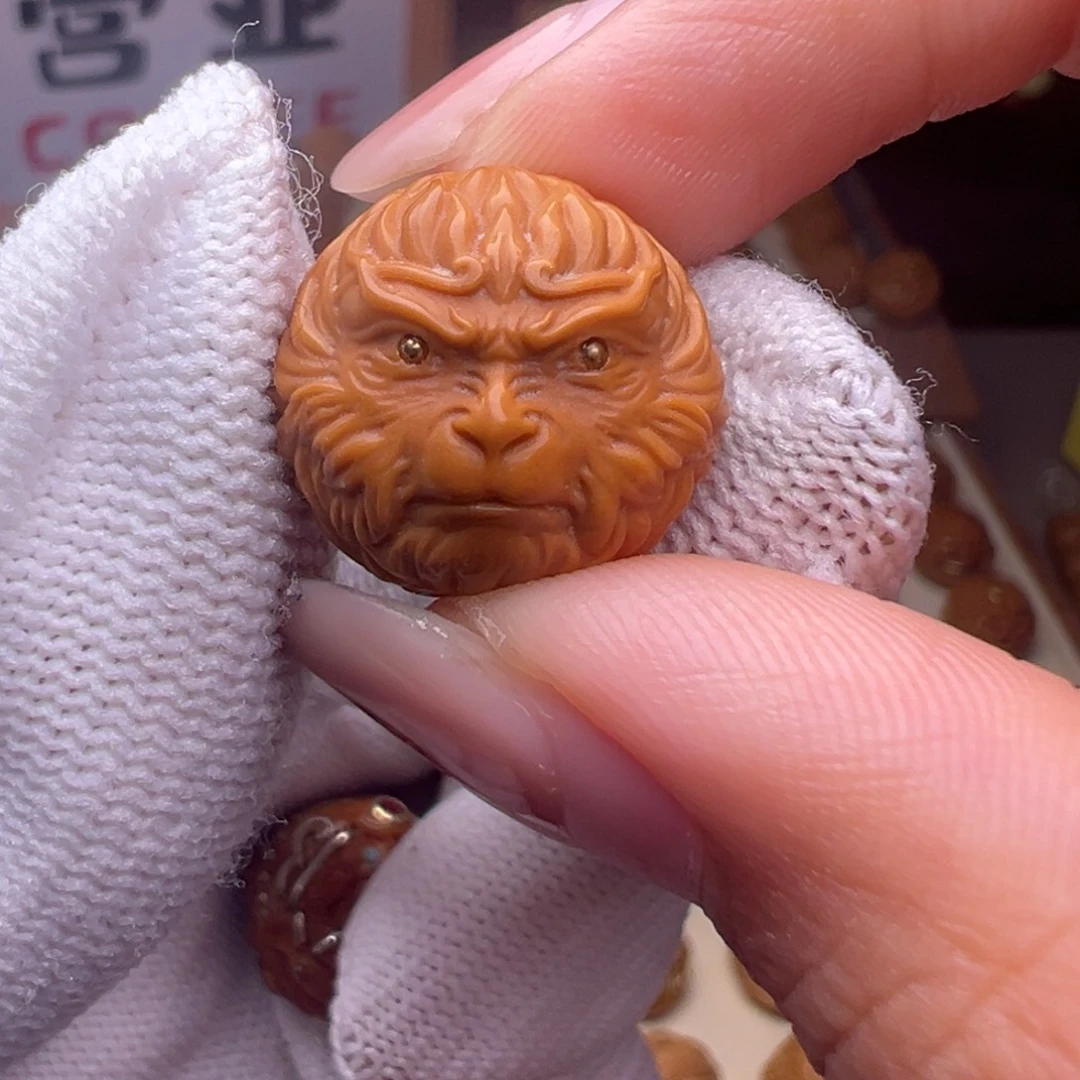 把件猴头核桃镶嵌款大圣全品有正常封口线