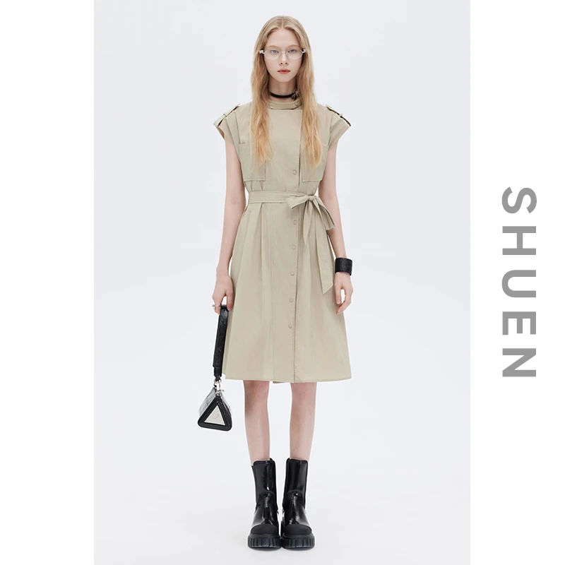 束恩排扣收腰系带无袖工装裙夏奶咖色连衣裙2025新款今年流行爆款