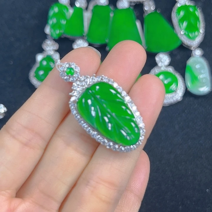 翡翠银S925镶嵌吊坠(不含链)