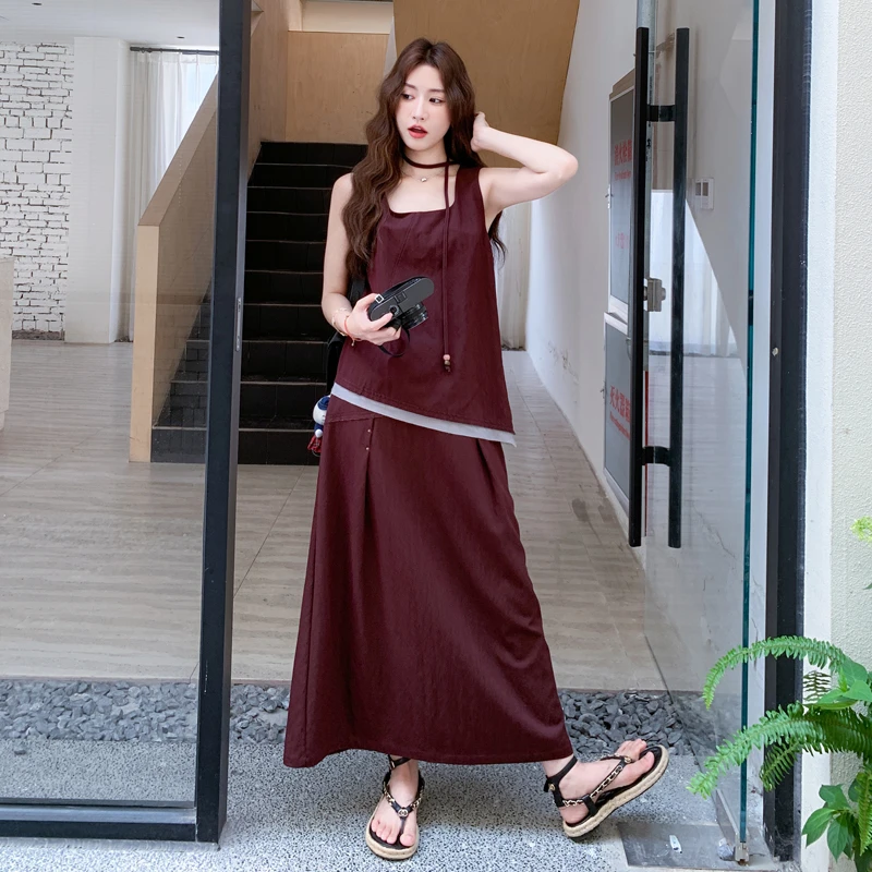 韩里韩气套装裙女2025爆款今年流行撞色背心高腰A字半身裙两件套