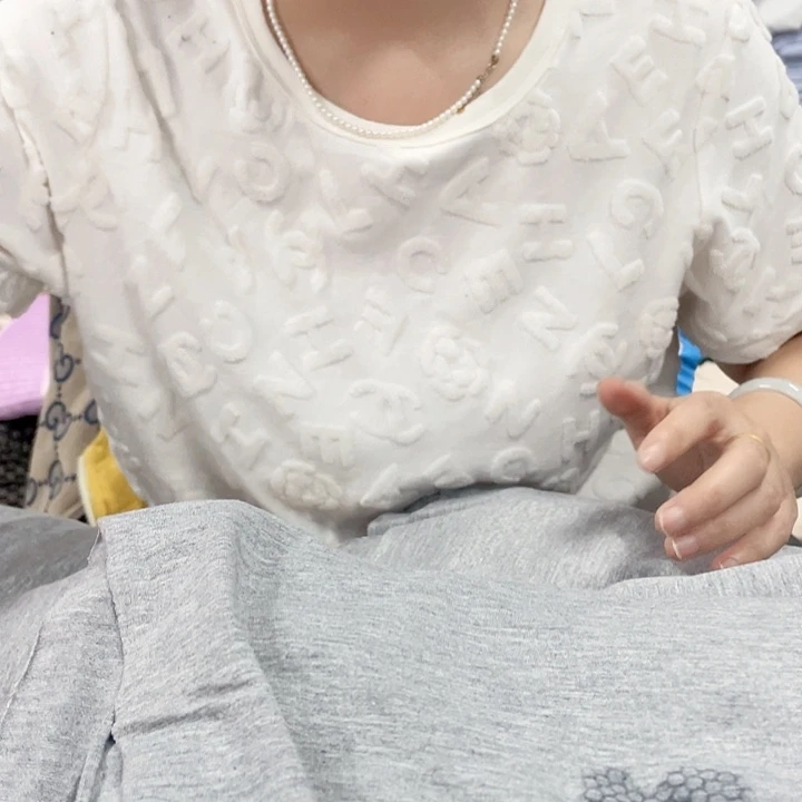 灰色石墨烯一米027