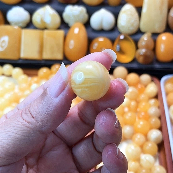 蜜蜡未镶嵌吊坠(不含链)
