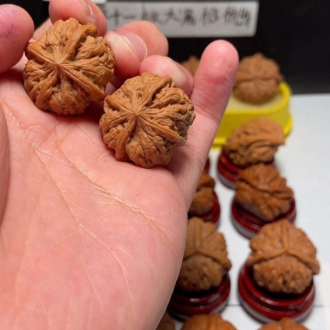 吊坠文玩核桃雨花石4棱30尺q11