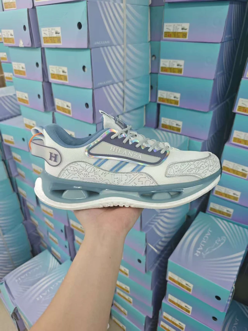 秋冬新款舒适休闲软轻便皮面休闲运动鞋333