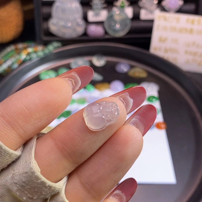 【闪购商品】翡翠挂件未镶嵌貔貅