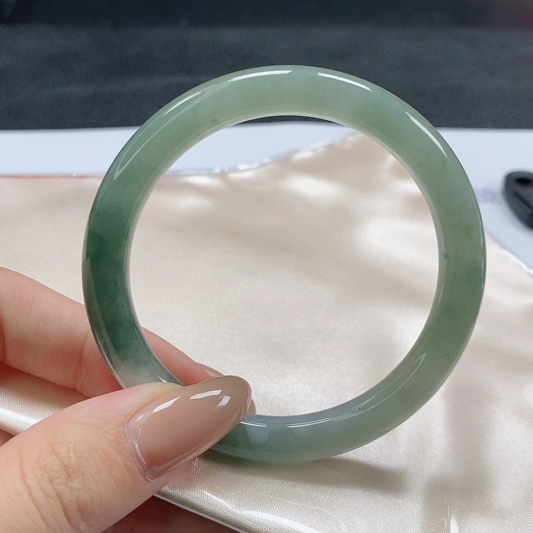 【闪购商品】翡翠手镯（圆镯）未镶嵌321号