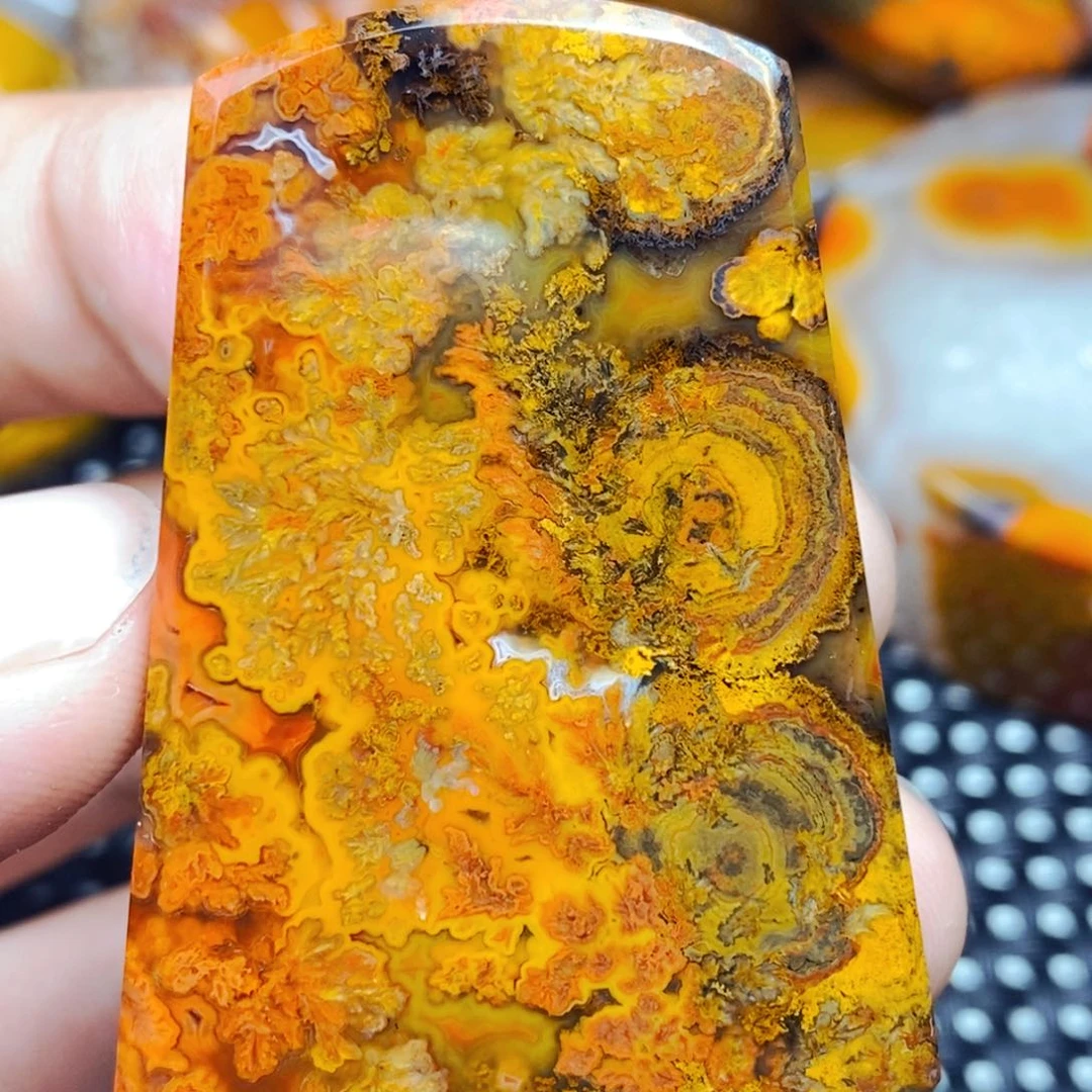 未镶嵌吊坠(不含链)玛瑙/玉髓宝*