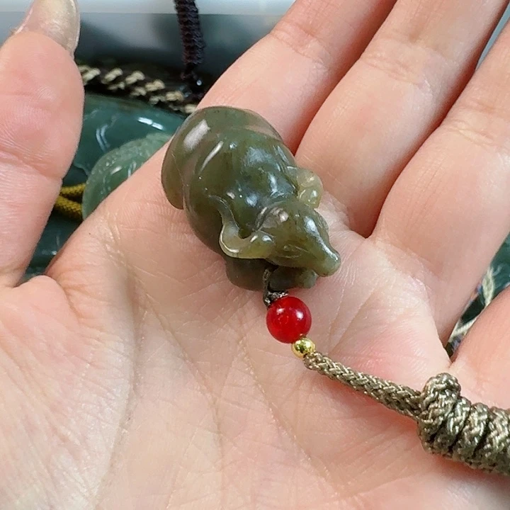 和田玉挂件未镶嵌