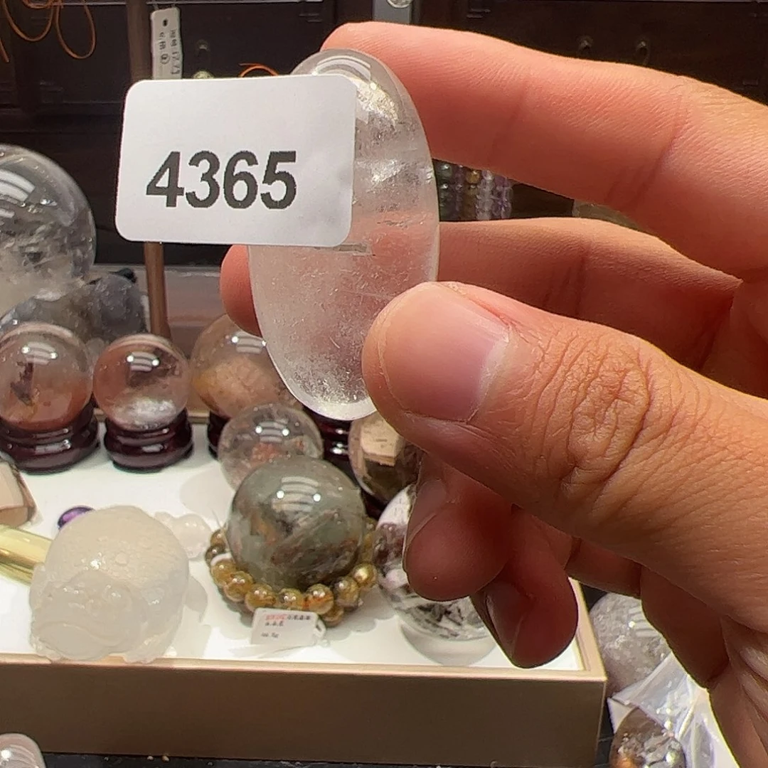 L***6未镶嵌水晶大型摆件（非配饰）