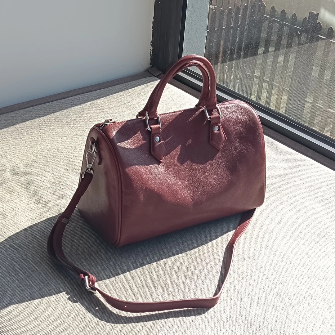 61712植鞣牛皮复古风拉链斜挎包