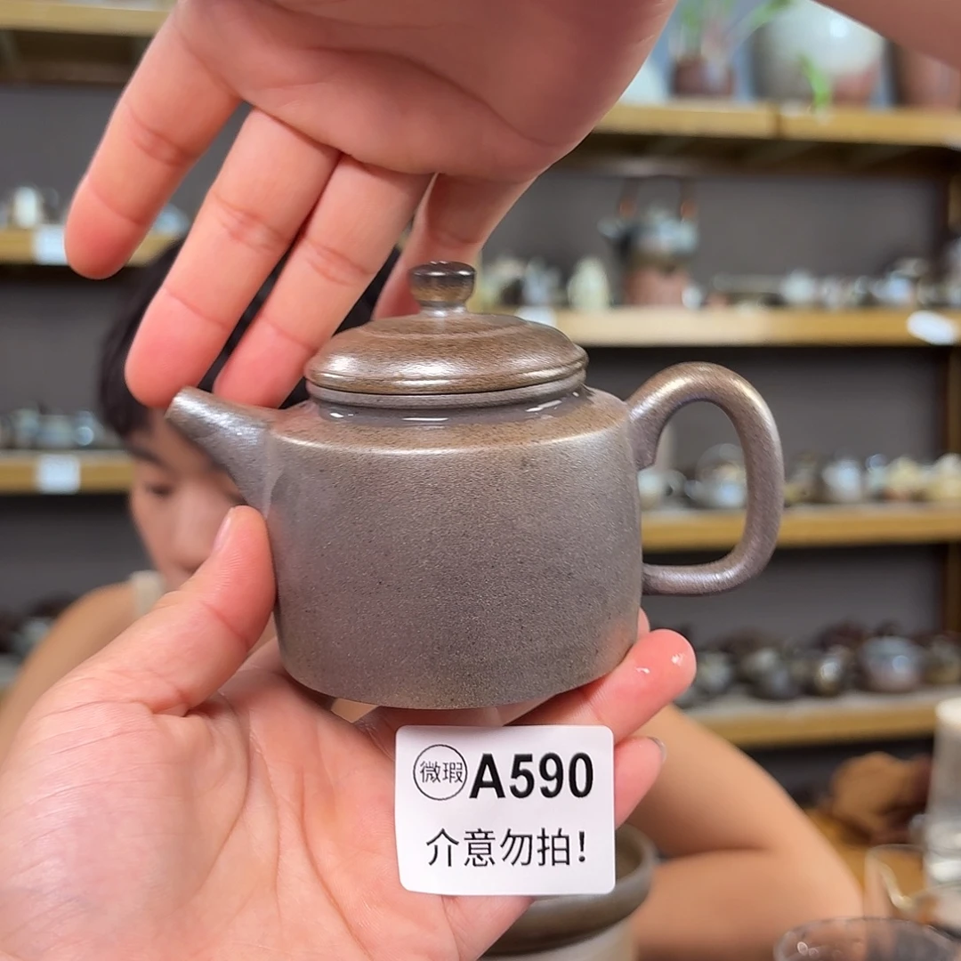 坭兴陶纯柴烧原矿泥料纯手工壶