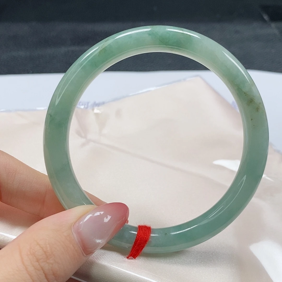 【闪购商品】翡翠手镯（圆镯）未镶嵌411号