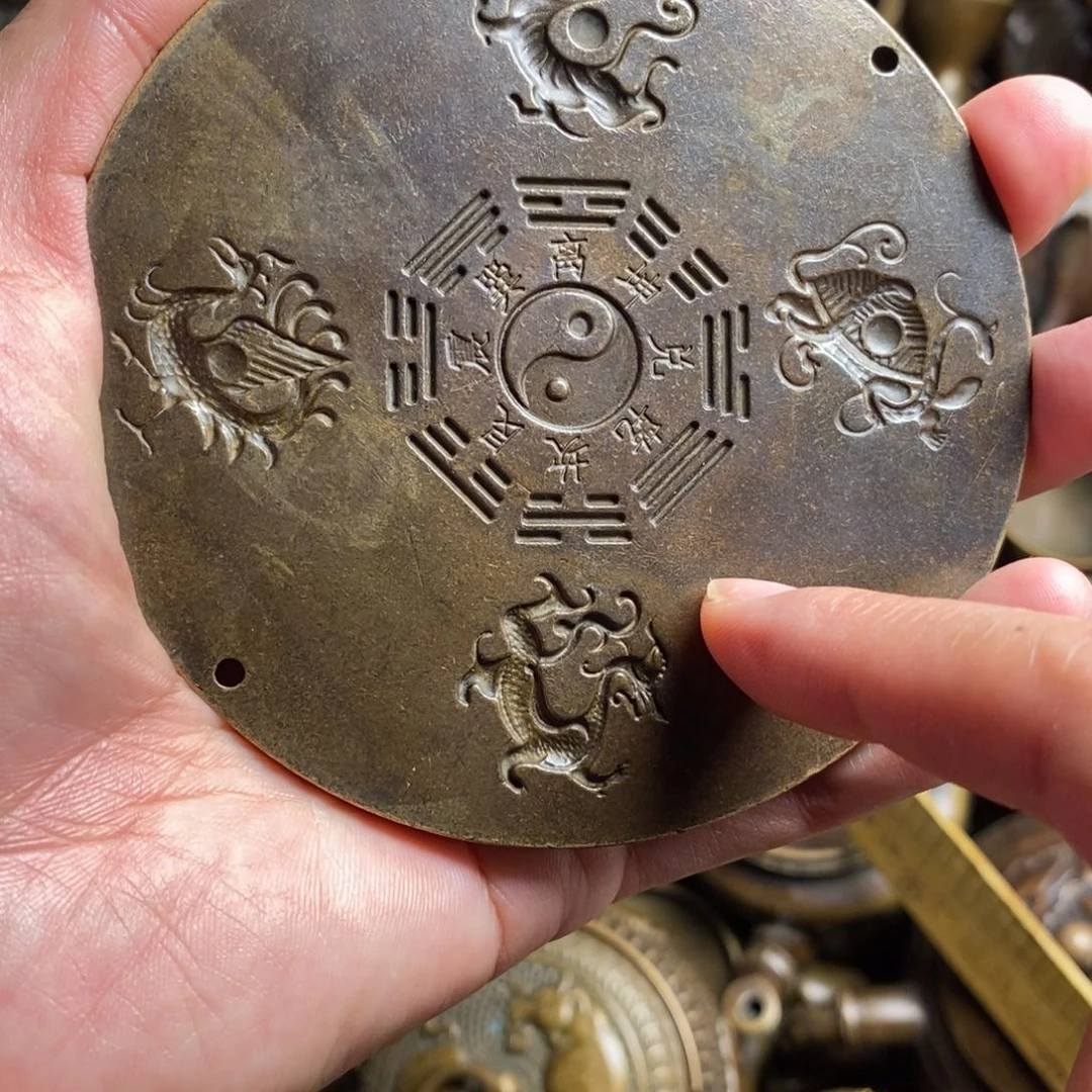 精美铜器做工精良